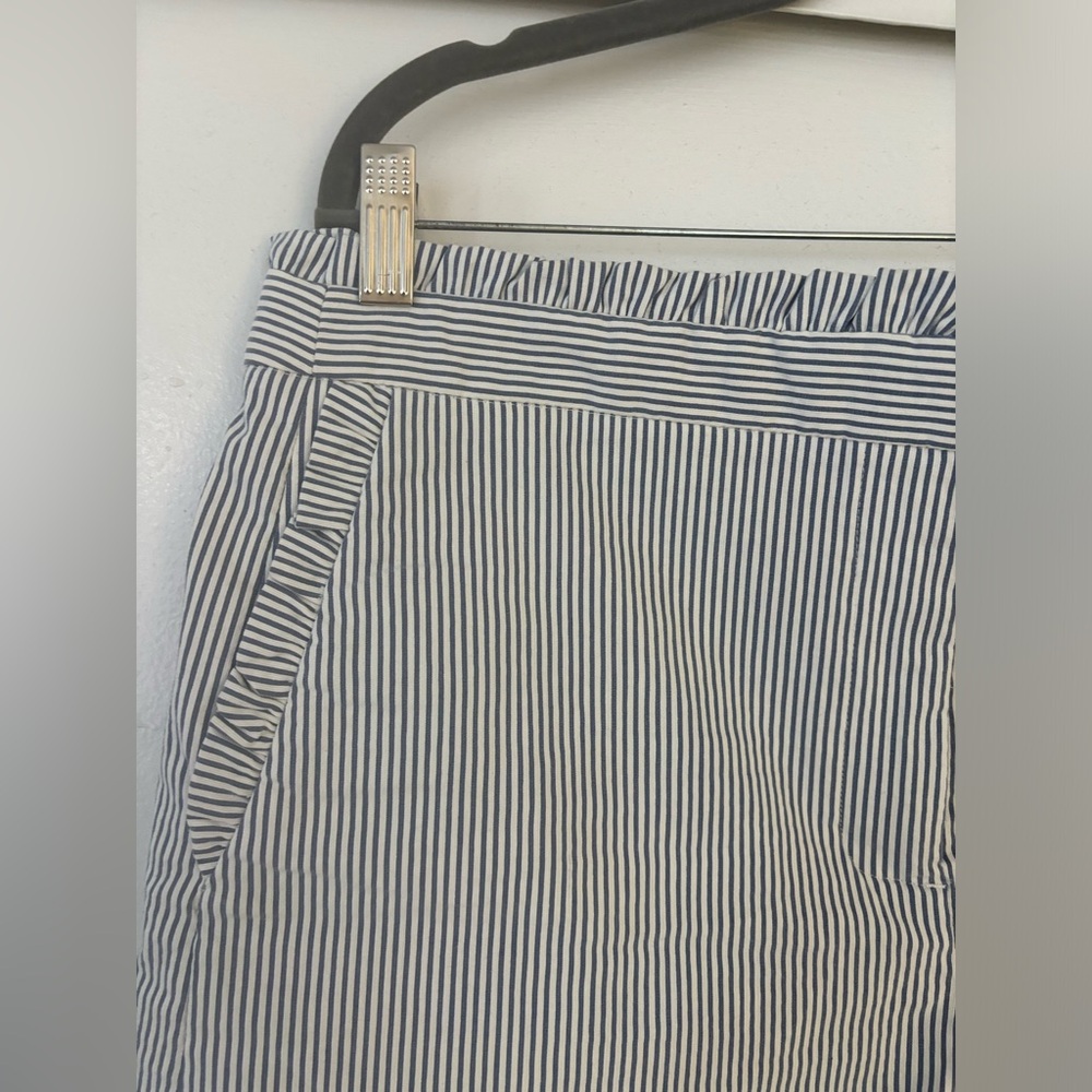 JCrew Pinstripe Ruffle Short - Picture 3 of 5